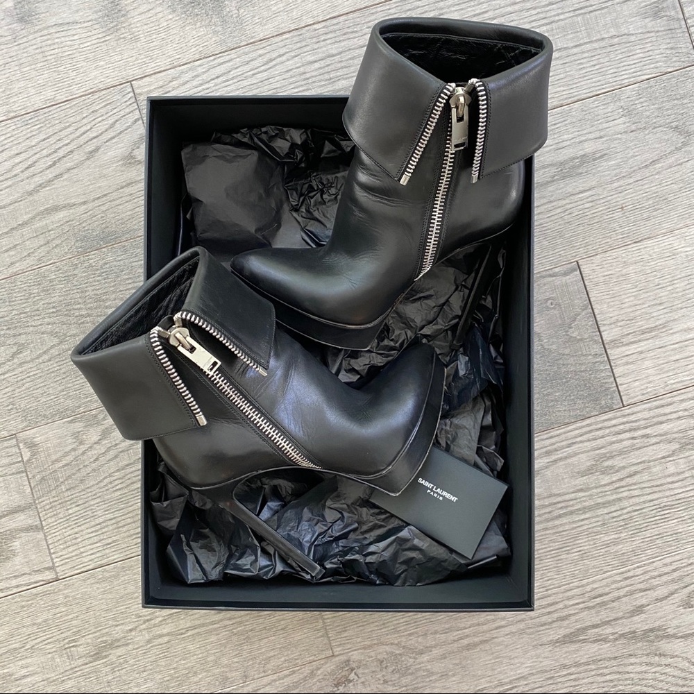 Saint Laurent zip booties